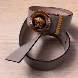 Medusa biggie leather belt/ Versace/ 2022/ beige